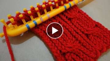 Knit a Cabled Scarf with a rectangular loom 